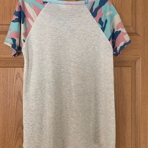 Women’s shirt